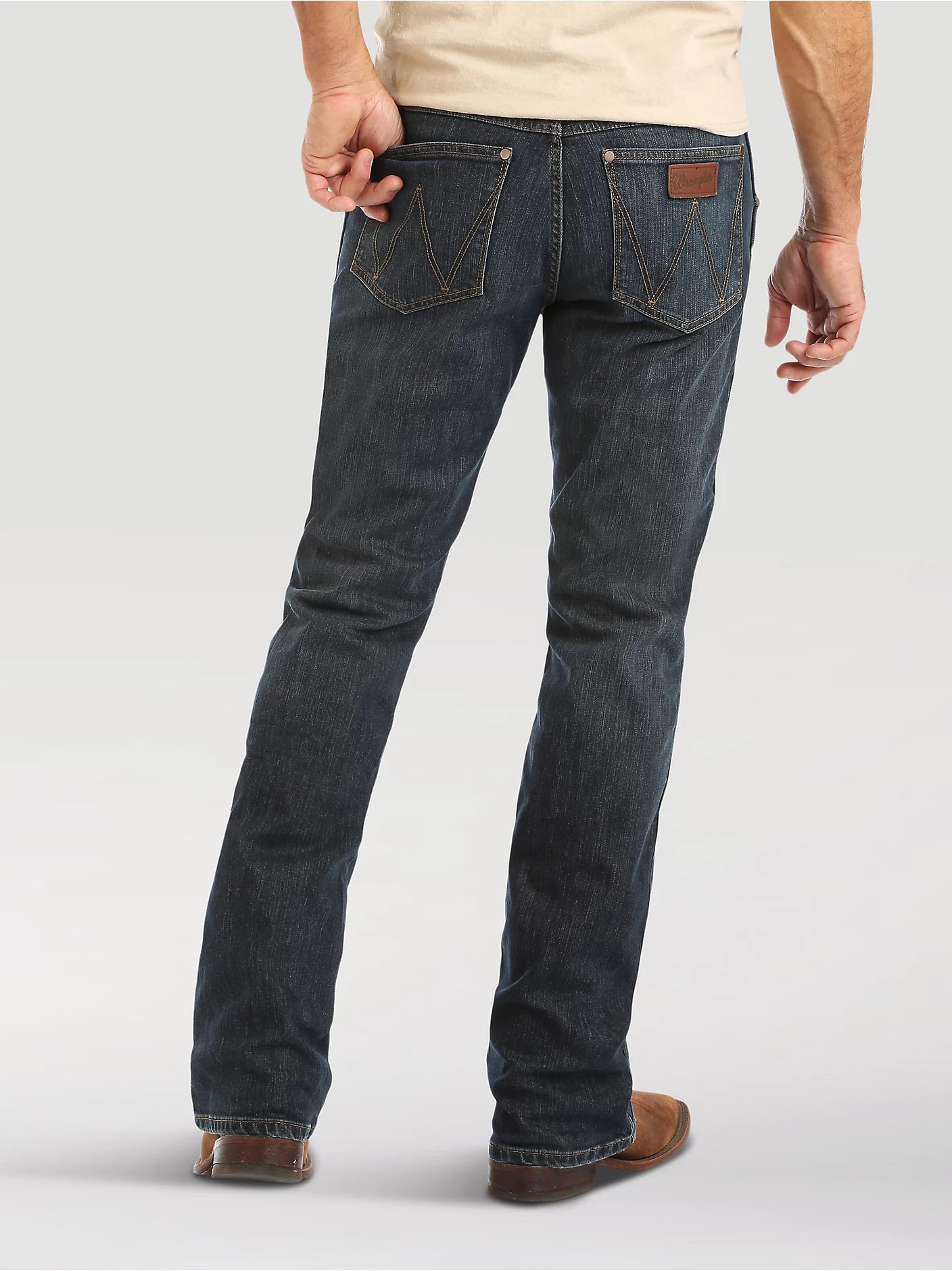 Wrangler Retro Relaxed Boot Jean (WRT20FL)