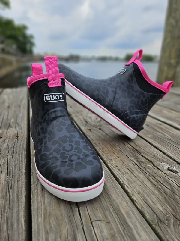 Womens Black Cheetah