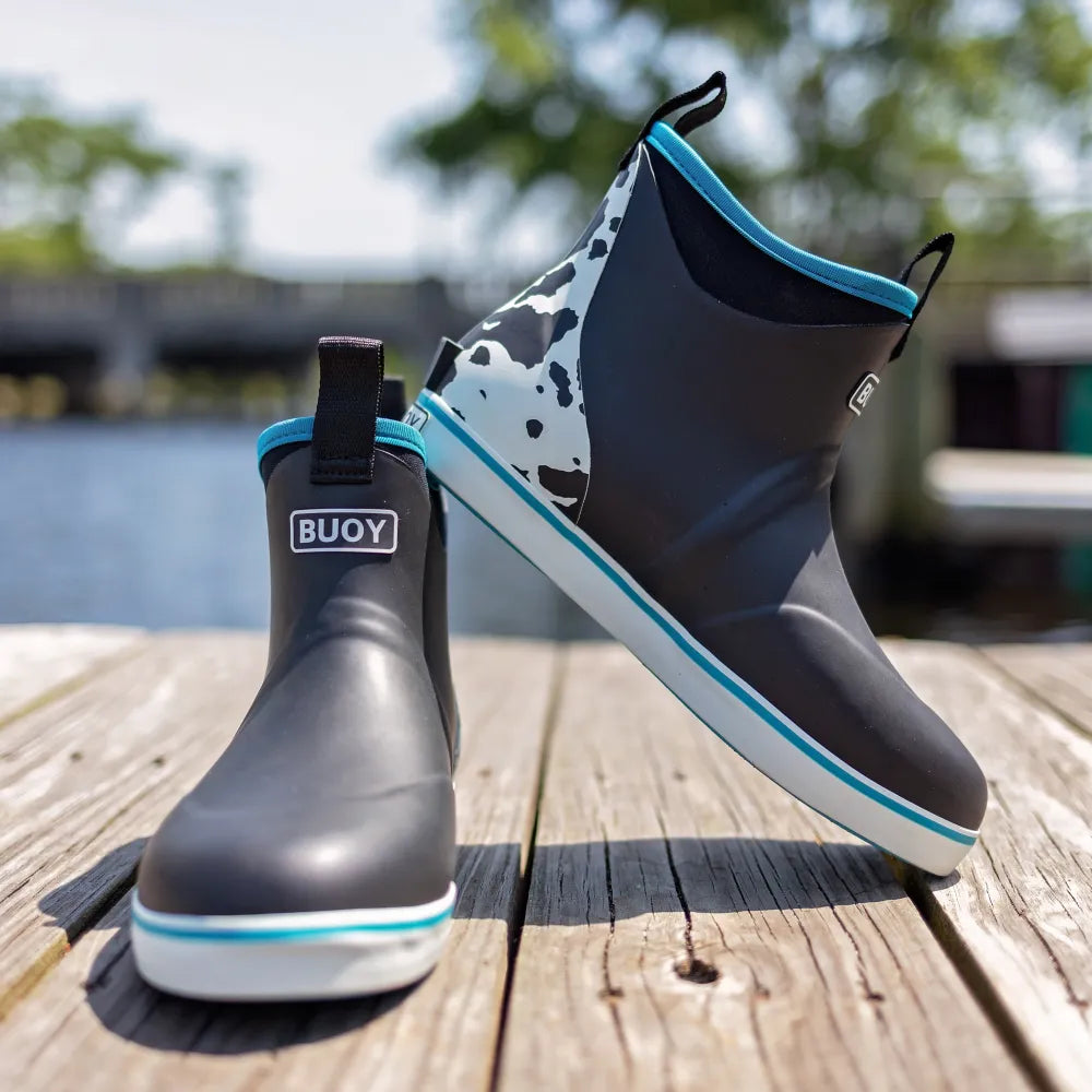 Womens Black Cow